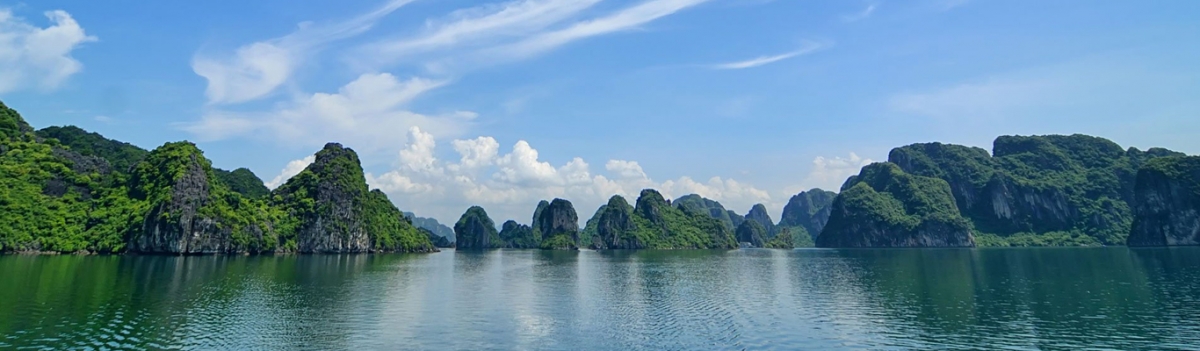  HALONG CRUISES 