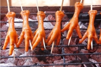 The Challenge of Tasting Hanoi local Food